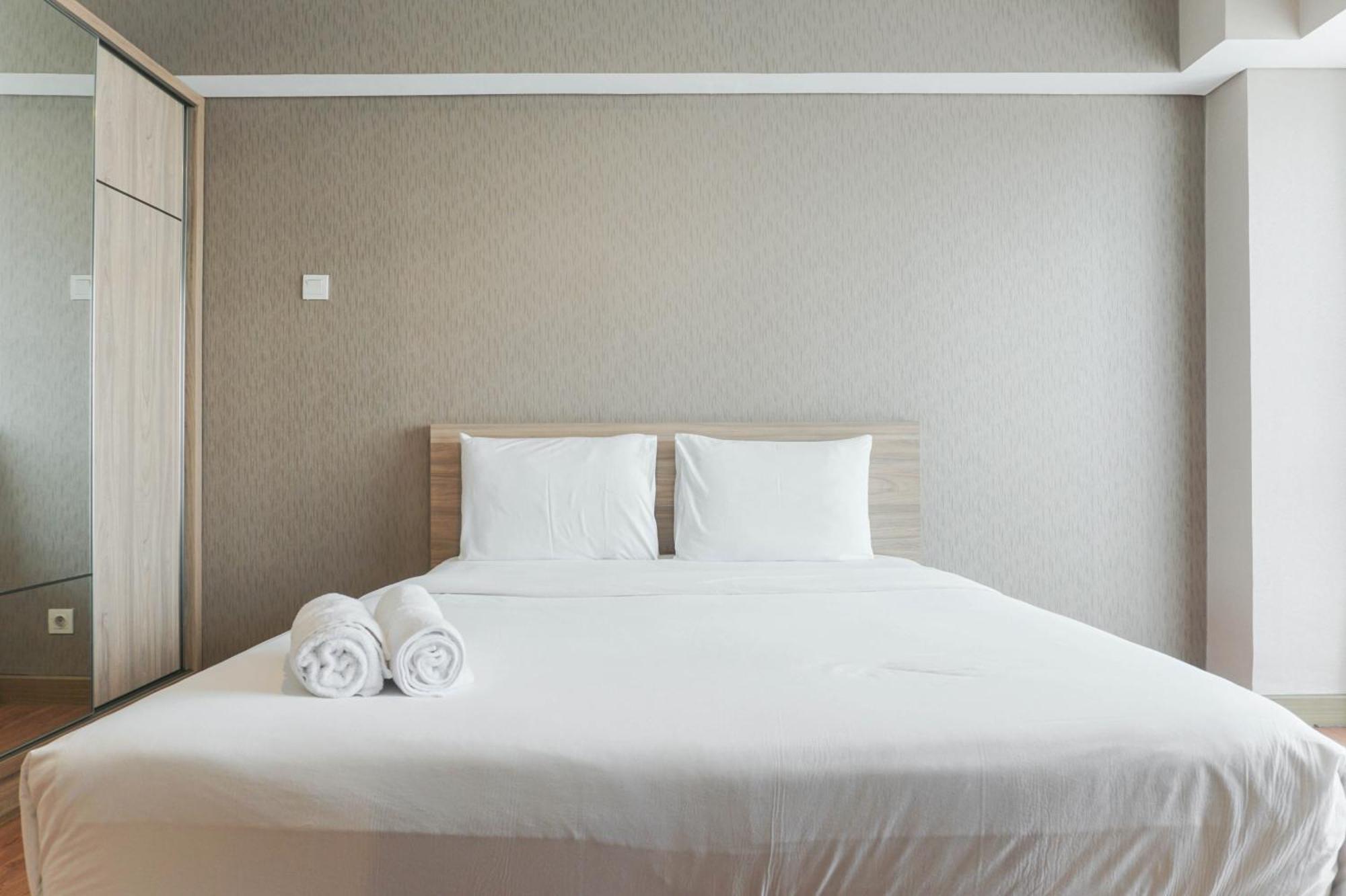 Comfortable And At H By Travelio *
